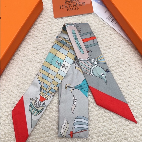 Hermes⠀ Accessories - 🍊 HERMÈS New Twilly Scarf "Dream of Soaring" Silk